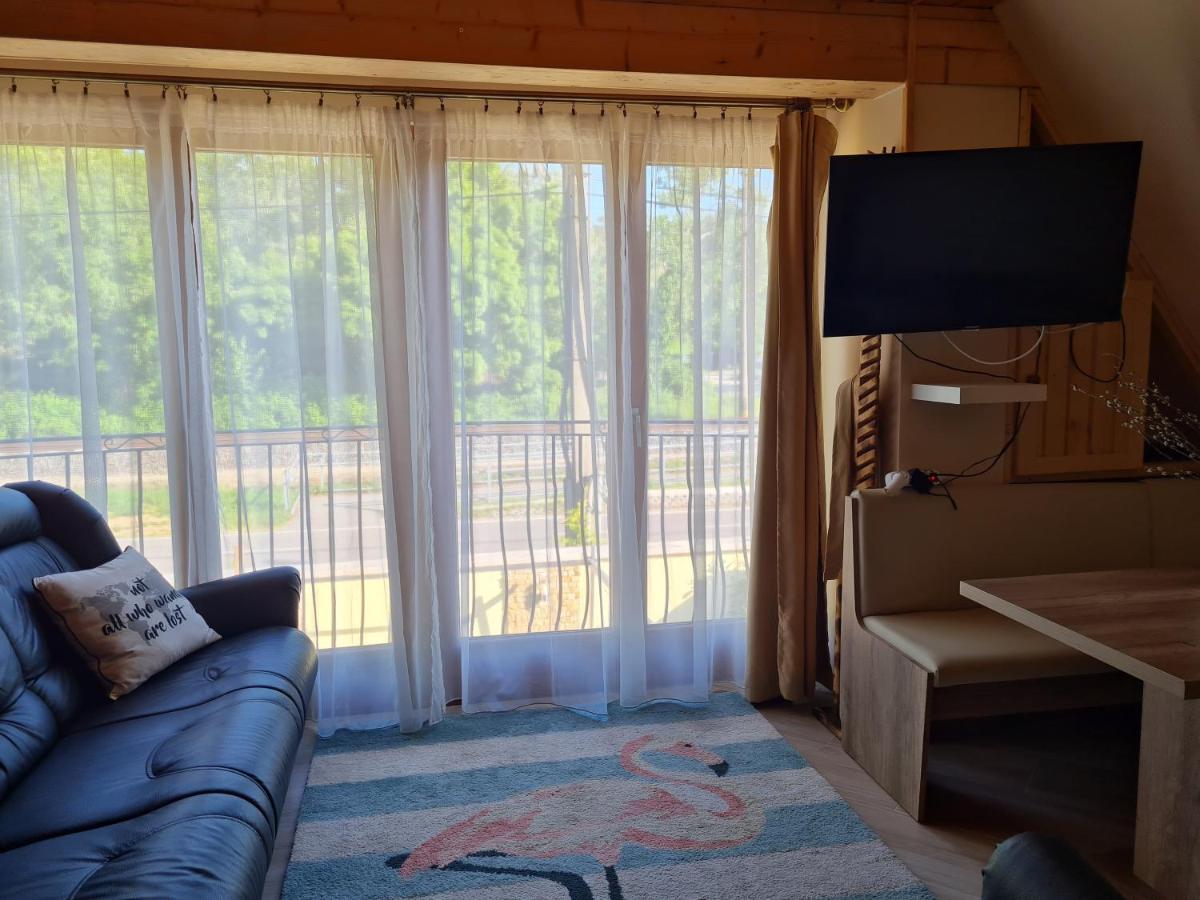Flamingo Apartman Балатонсарсо Екстериор снимка